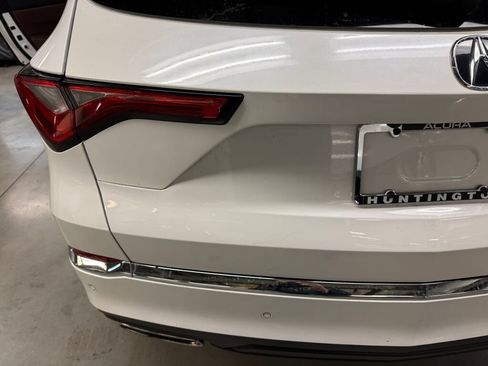 Certified 2023 Acura MDX SH-AWD w/ Technology Package image 38