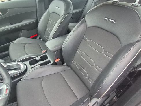 Used 2024 Kia Forte GT-Line image 11