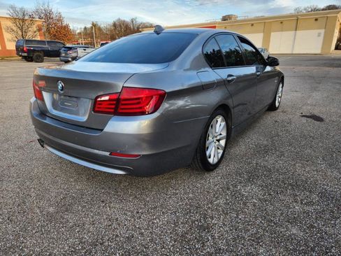 Used 2011 BMW 528i Sedan image 14
