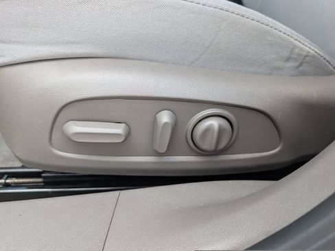 Used 2023 Chevrolet Malibu LT w/ Driver Confidence Package FWD image 15