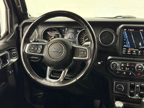 Used 2021 Jeep Gladiator Overland w/ Popular Equipment Package image 21