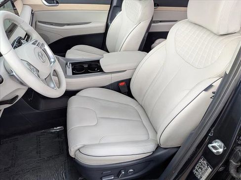 Used 2024 Hyundai Palisade Limited FWD image 14