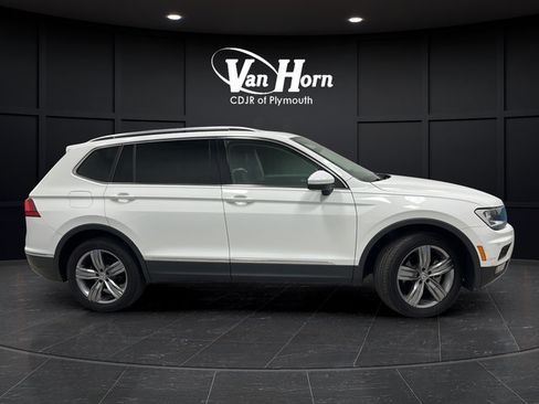 Used 2021 Volkswagen Tiguan SEL AWD/4WD image 8