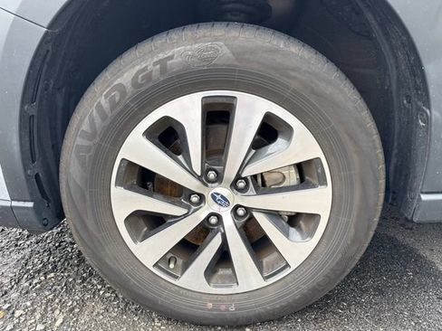 Certified 2024 Subaru Outback Premium AWD/4WD image 20