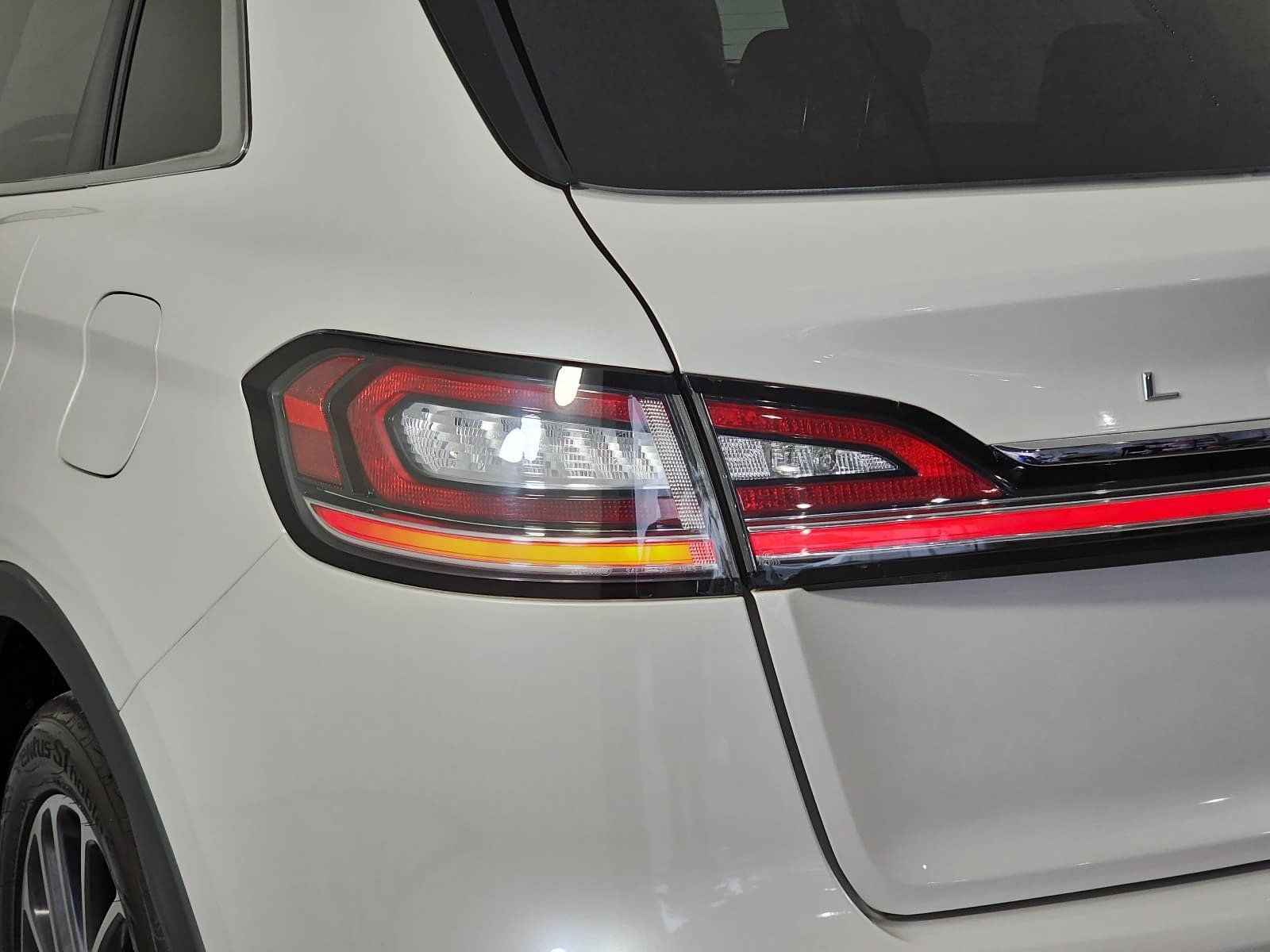Used 2019 Lincoln Nautilus Reserve FWD image 30