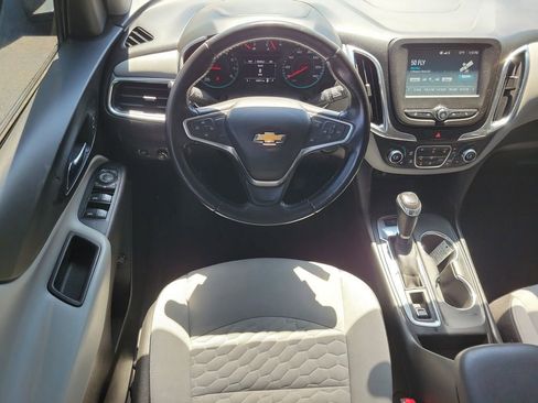 Used 2018 Chevrolet Equinox LT AWD/4WD image 12