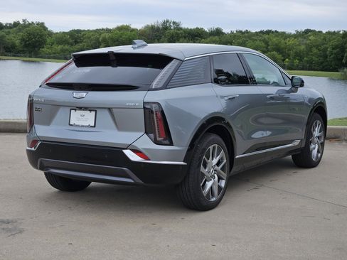 New 2026 Cadillac Optiq Luxury 1 RWD image 3