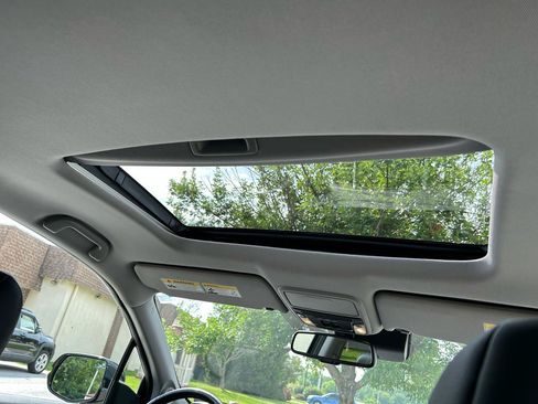 Used 2017 Honda Ridgeline RTL-E image 18