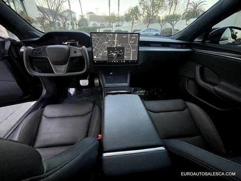 Used 2022 Tesla Model S Plaid image 21