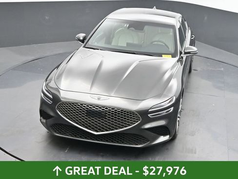 Used 2024 Genesis G70 2.5T image 36
