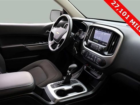 Used 2022 Chevrolet Colorado LT w/ LT Convenience Package image 18