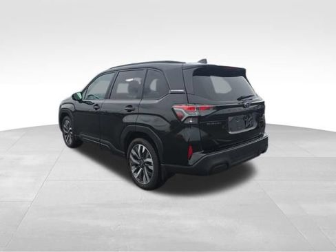Used 2026 Subaru Forester Touring AWD/4WD image 5