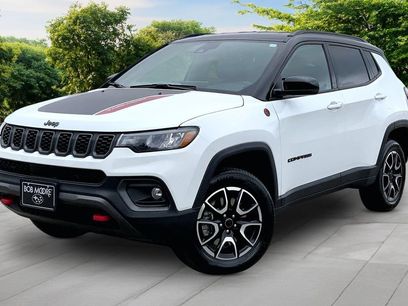 Used 2025 Jeep Compass Trailhawk