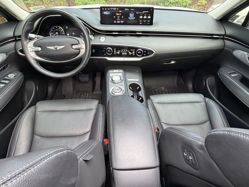 Used 2023 Genesis GV70 2.5T w/ Select Package AWD/4WD image 35