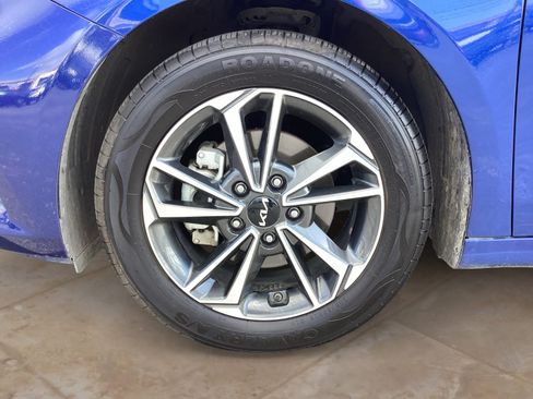Used 2024 Kia Forte LXS FWD image 29