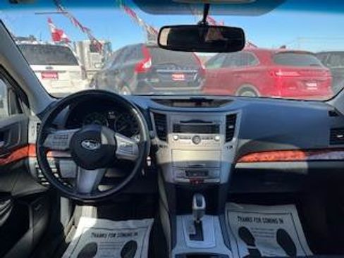 Used 2011 Subaru Outback 2.5i Limited w/ PWR Moonroof Pkg image 17