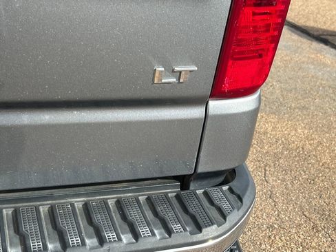 Used 2020 Chevrolet Silverado 1500 LT image 29