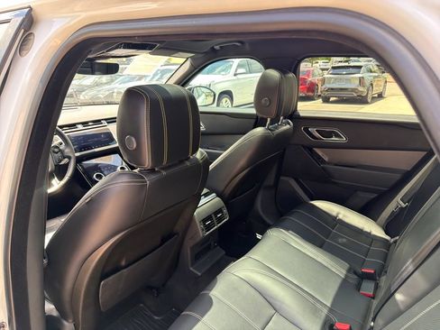 Used 2020 Land Rover Range Rover Velar S AWD/4WD image 39