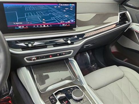 Used 2026 BMW X6 M60i image 44