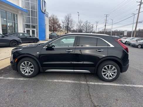 Used 2023 Cadillac XT4 Premium Luxury image 3