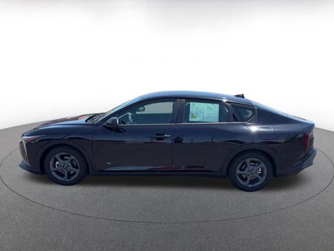 Used 2025 Kia K4 FWD image 9