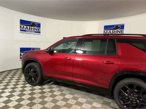 Certified 2024 Chevrolet Traverse RS w/ LPO, Floor Liner Package image 8