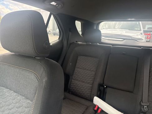 Used 2019 Chevrolet Equinox LT AWD/4WD image 16