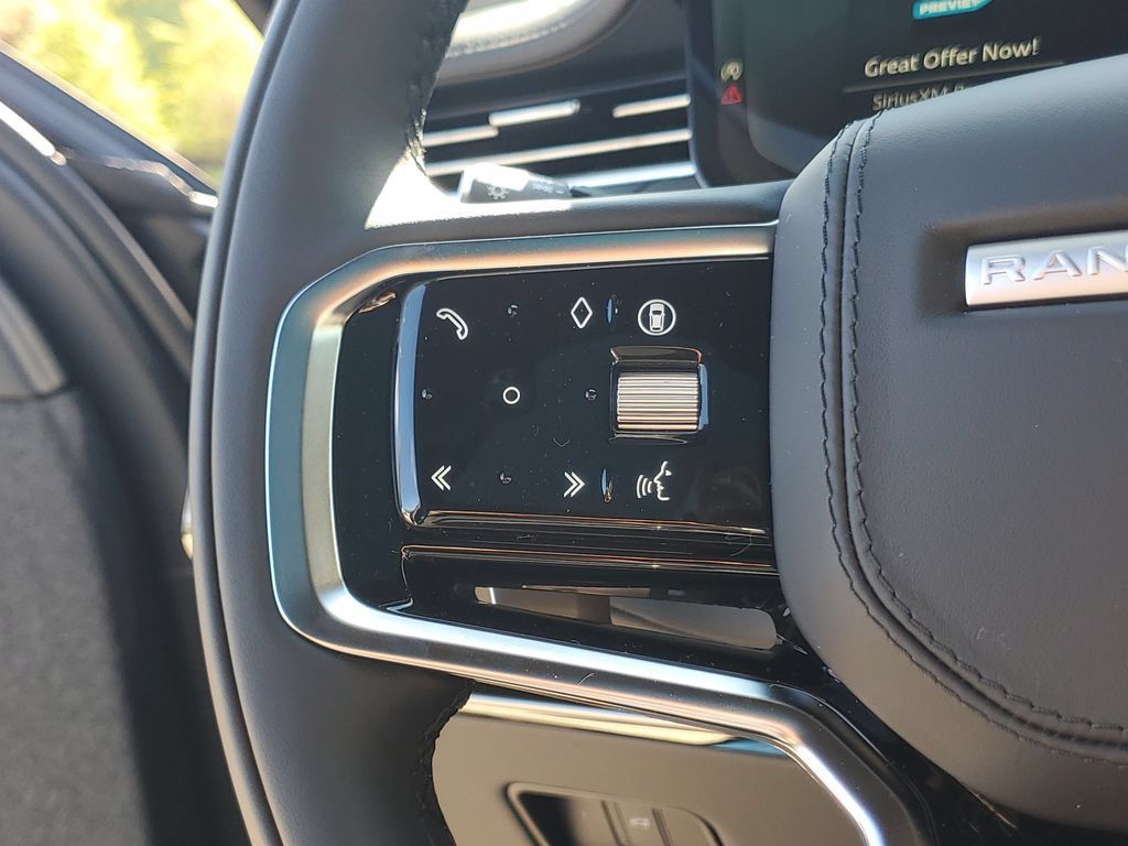 New 2027 Land Rover Range Rover Sport SE AWD/4WD image 18