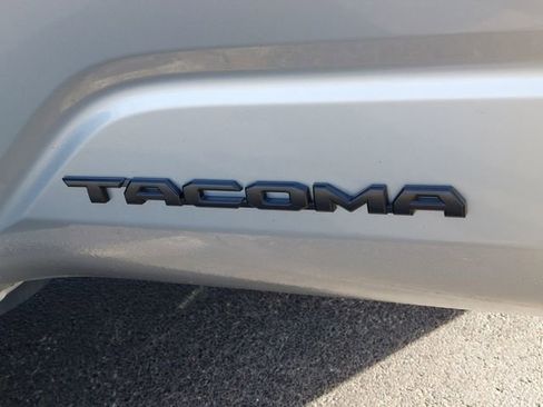 Certified 2024 Toyota Tacoma TRD Off-Road AWD/4WD image 37