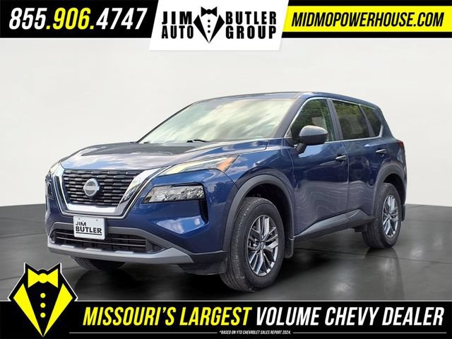 Used 2023 Nissan Rogue S AWD/4WD image 1