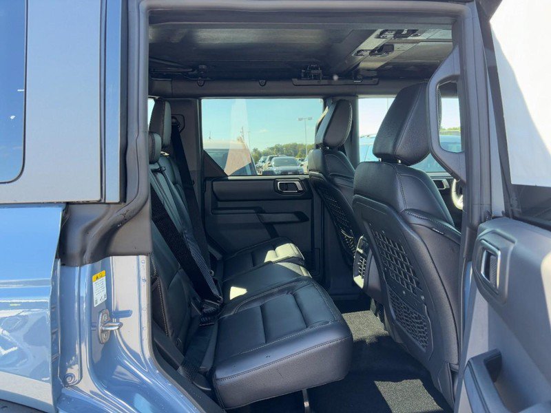Used 2025 Ford Bronco Badlands AWD/4WD image 5