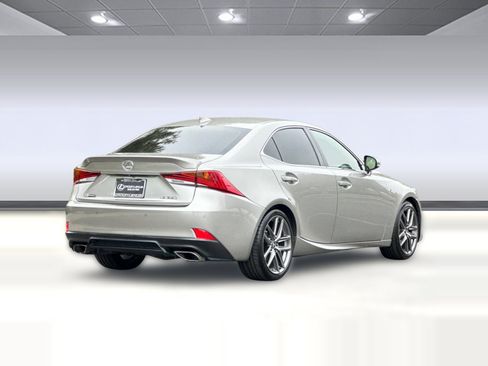 Used 2019 Lexus IS 350 F Sport w/ F Sport Package RWD image 8