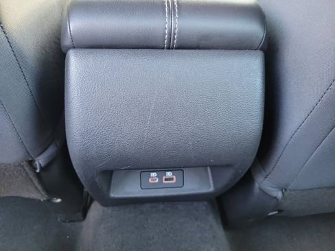 Used 2024 Nissan Altima 2.5 SV image 15