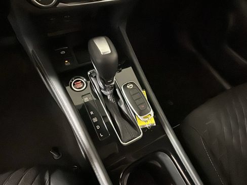 Used 2023 Nissan Kicks SV FWD image 24