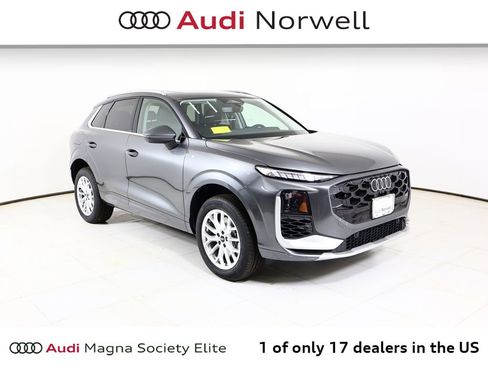 New 2026 Audi Q3 quattro 2.0T image 1