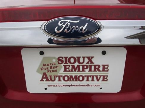 Used 2012 Ford Fusion SEL image 25