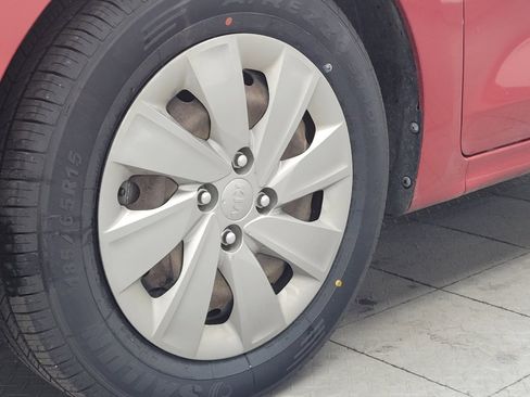 Used 2019 Kia Rio S FWD image 31