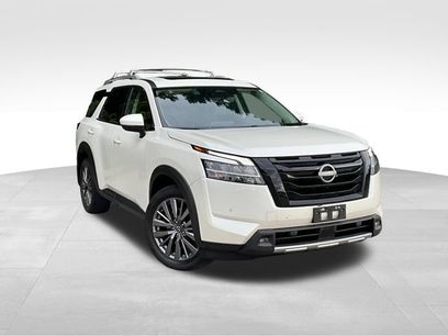 Certified 2024 Nissan Pathfinder SL w/ SL Premium Package