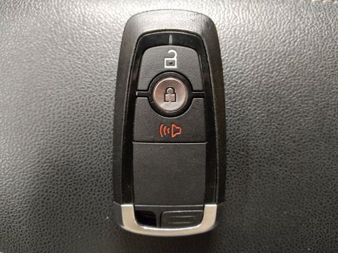 Used 2022 Ford Escape SE AWD/4WD image 32