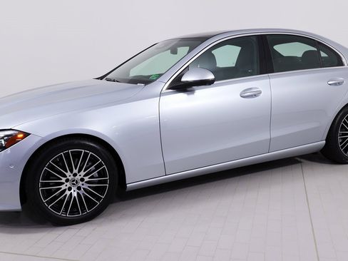 Used 2023 Mercedes-Benz C 300 4MATIC Sedan image 1