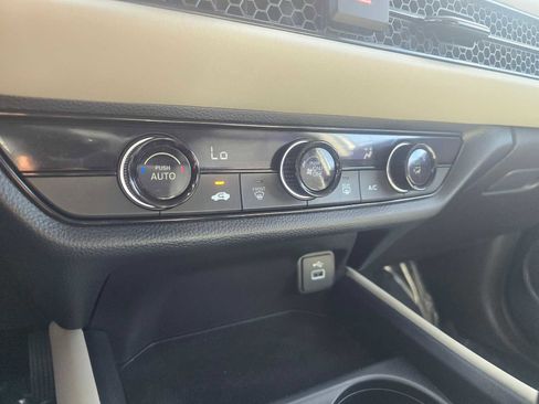 Used 2023 Honda HR-V LX image 28