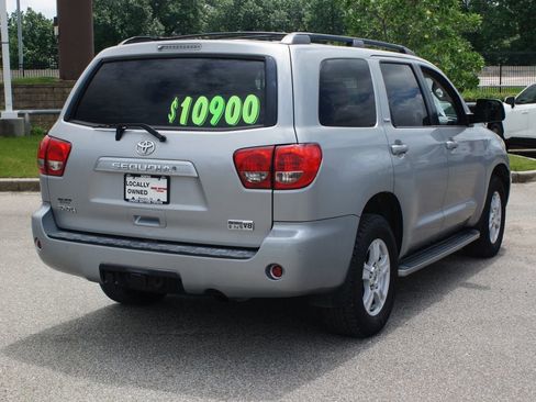 Used 2008 Toyota Sequoia SR5 AWD/4WD image 13