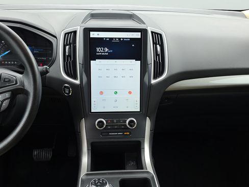 Used 2023 Ford Edge SE AWD/4WD image 12