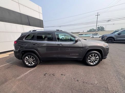 Used 2021 Jeep Cherokee Latitude Lux w/ Comfort/Convenience Group AWD/4WD image 6