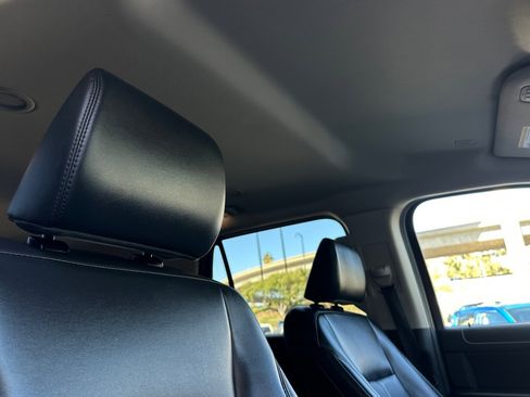 Used 2024 Ford Expedition Max XLT image 17