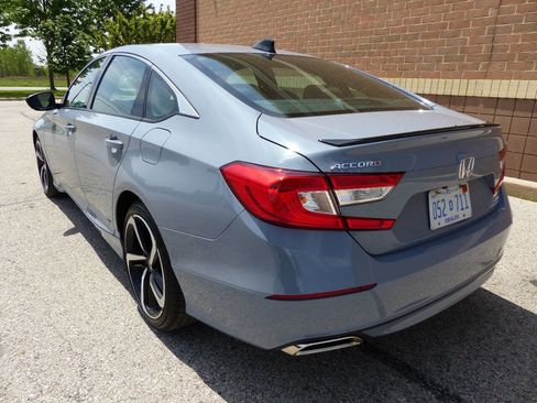 Used 2022 Honda Accord Sport image 8