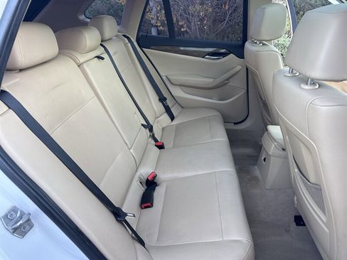 Used 2013 BMW X1 xDrive28i image 18