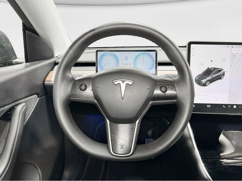 Used 2020 Tesla Model Y Long Range AWD/4WD image 8