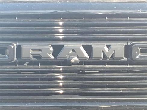 Used 2020 RAM 2500 Laramie image 15
