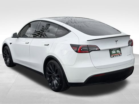 Used 2021 Tesla Model Y Performance AWD/4WD image 9